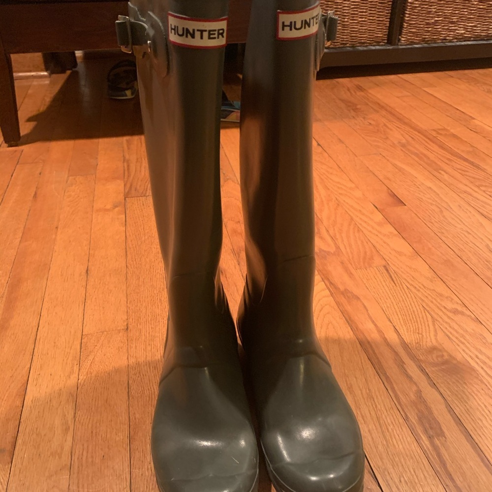 Hunter rain boots